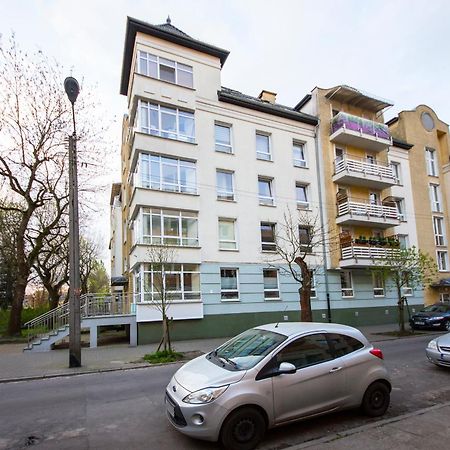 Wyspa Uznam Niedzialkowskiego Apartment Swinoujscie Luaran gambar